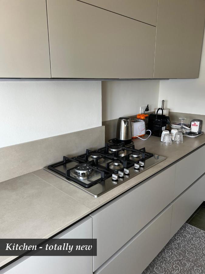 Nautilus Vista Mare Mozzafiato A 180 Gradi- Posto Auto Privato - 2 Camere Matrimoniali Piu 1 Divano Letto Singolo-Sky,Netflix-Wifi 200Mg Rapallo Exterior photo